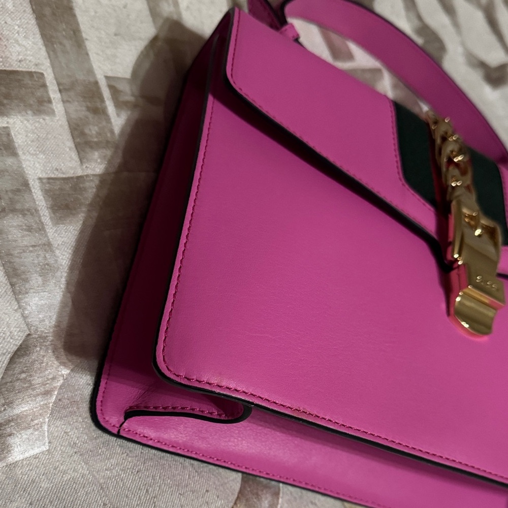 Pink Leather Handbag - Picture 6 of 16